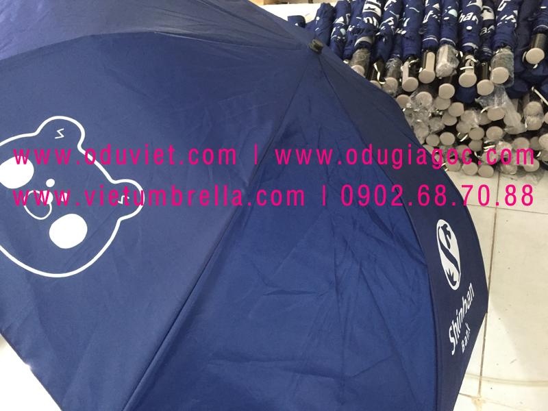 xưởng sản xuất ô dù cầm tay in logo quảng cáo